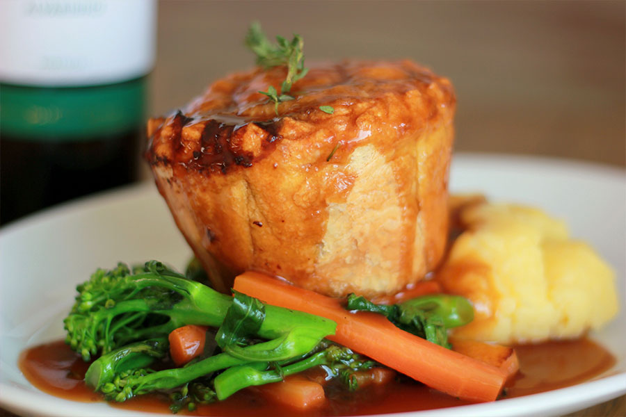 Evening Meals » The Captain's Table